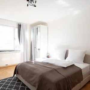 https://designer-apartments.vienna-besthotels.com
