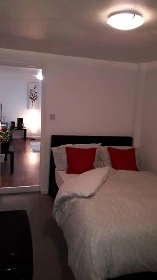 Apartment Cosy London Holiday Home